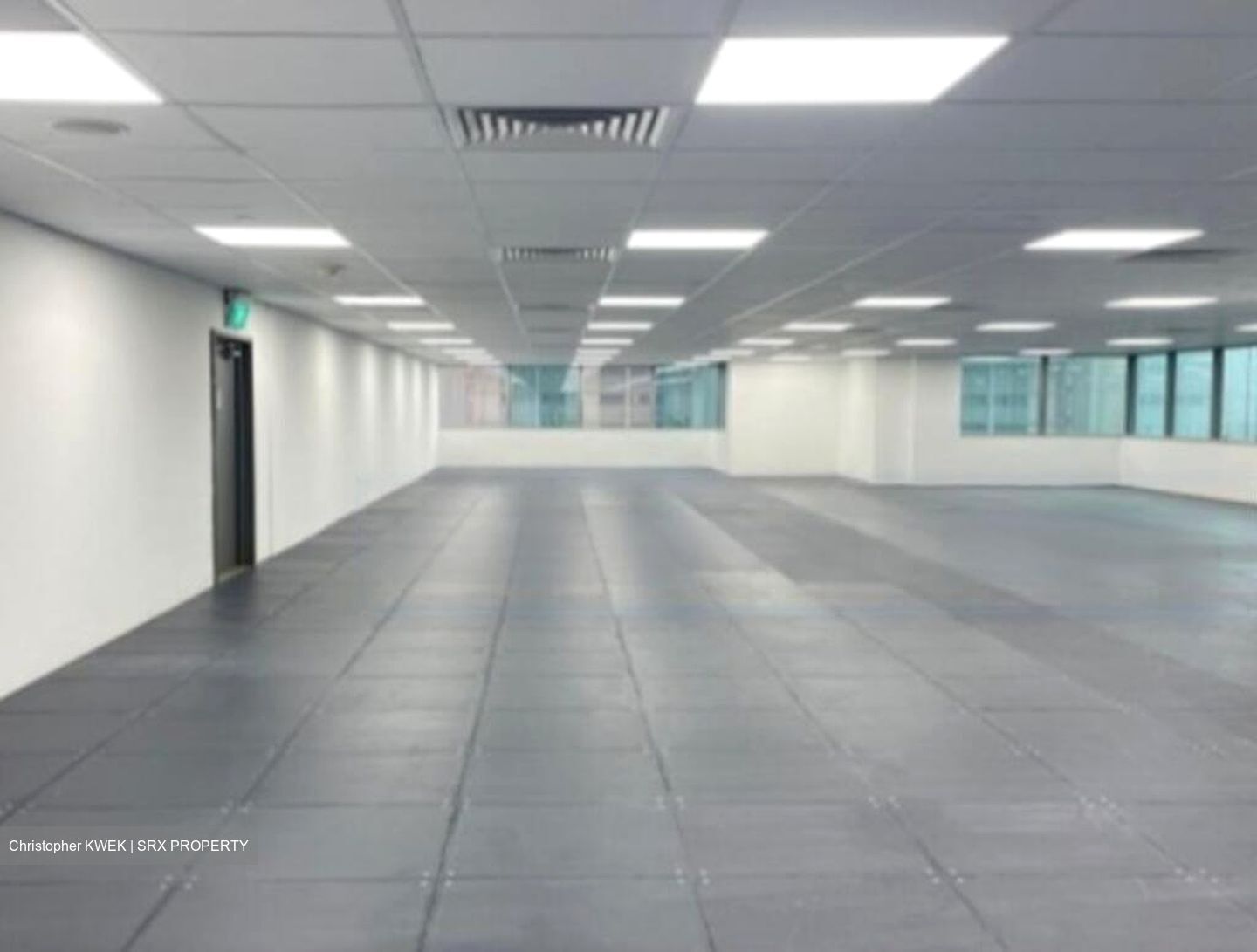 Odeon Towers (D7), Office #469336031